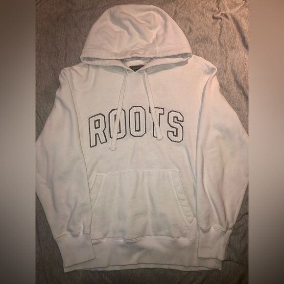 Roots Canada pullover white spell out hoodie sz medium - Picture 1 of 2